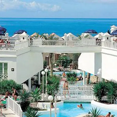 Lagos De Fañabé 4*